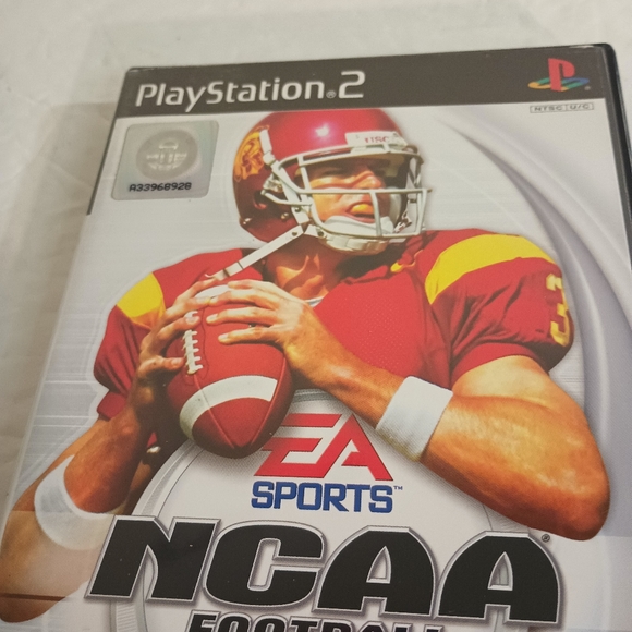 NCAA Football 2004 PS2 Game Complete With Manual - Picture 12 of 15